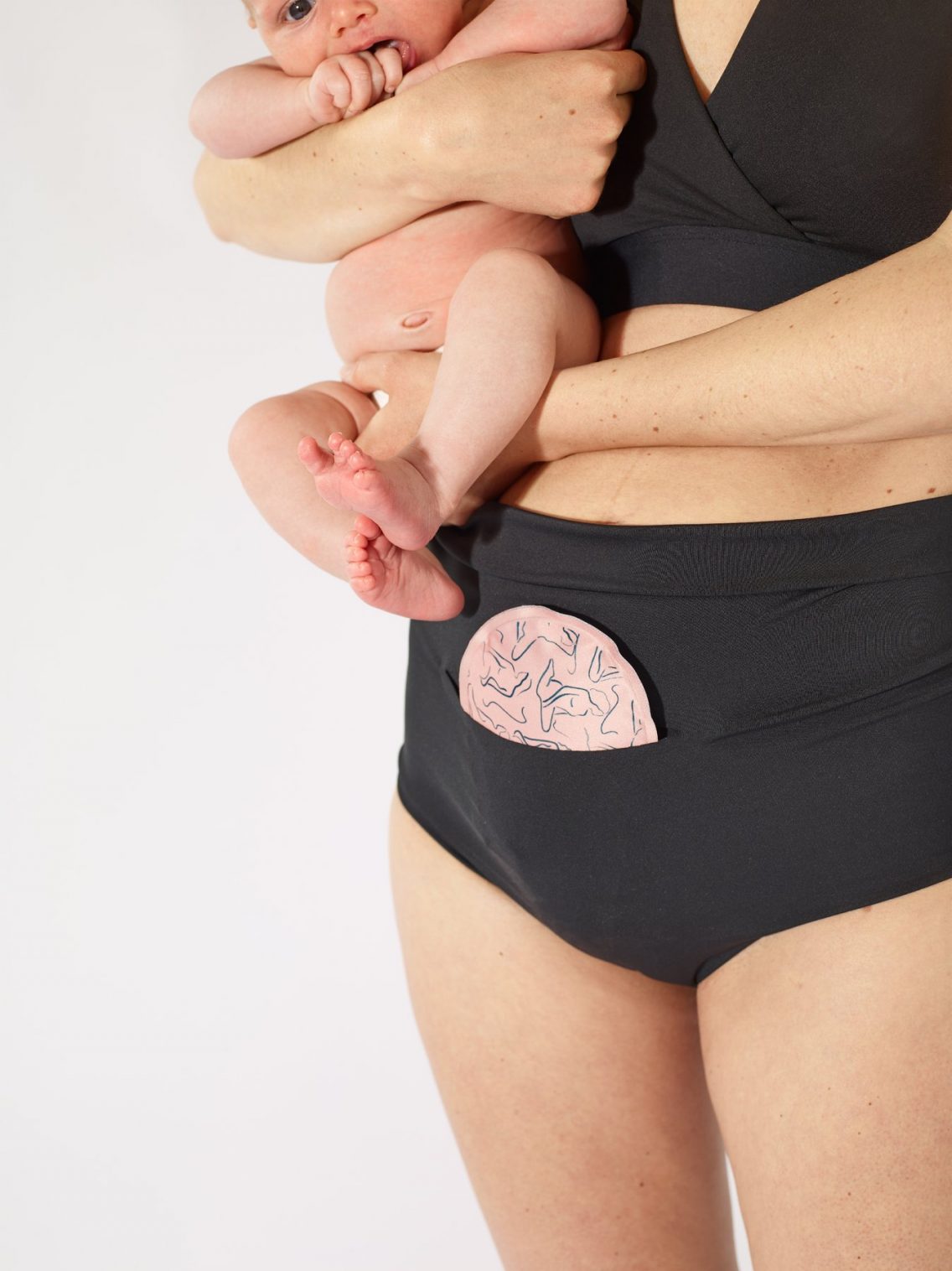 Postpartum essentials for mom