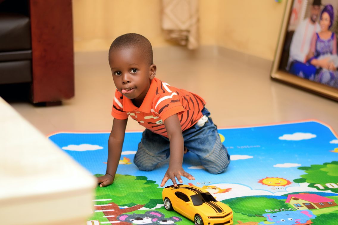 7 helpful tips for easing your baby or toddler into group care
