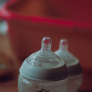 Why we caution triple feeding - from a NICU RN 12 cradle cap remedy with Yobee – a clinically proven, all natural scalp eczema mask